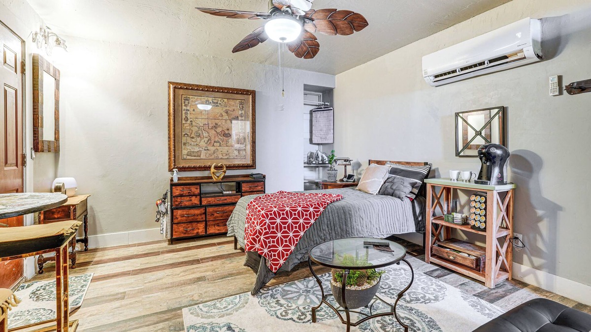 Downtown Phoenix Apartment | Near Hospitals & Airport: Cozy Studio in Phoenix!