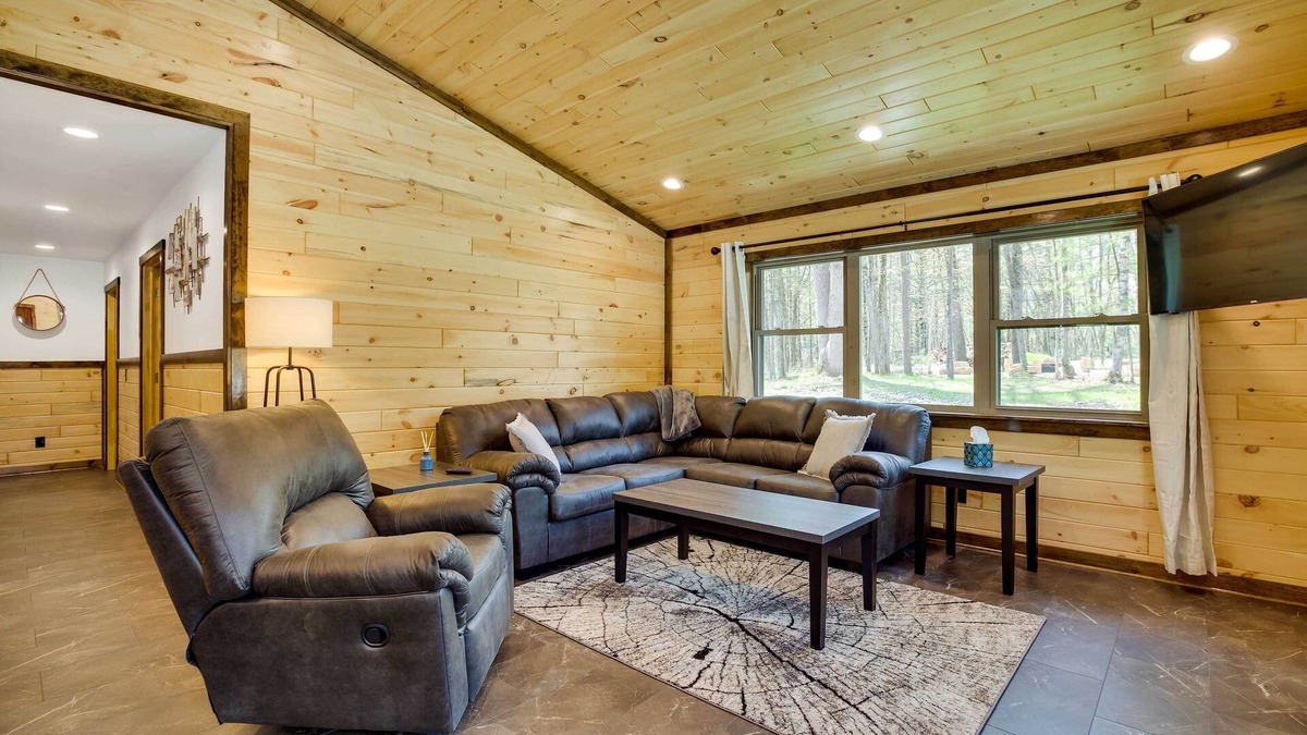 Hatfield Cabin | Near Memorial Park: Lake Arbutus Vacation Rental