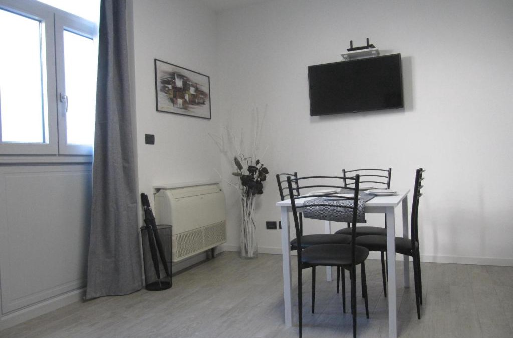 Isola del Bosco - Delle Corti Apartment | Near Milan