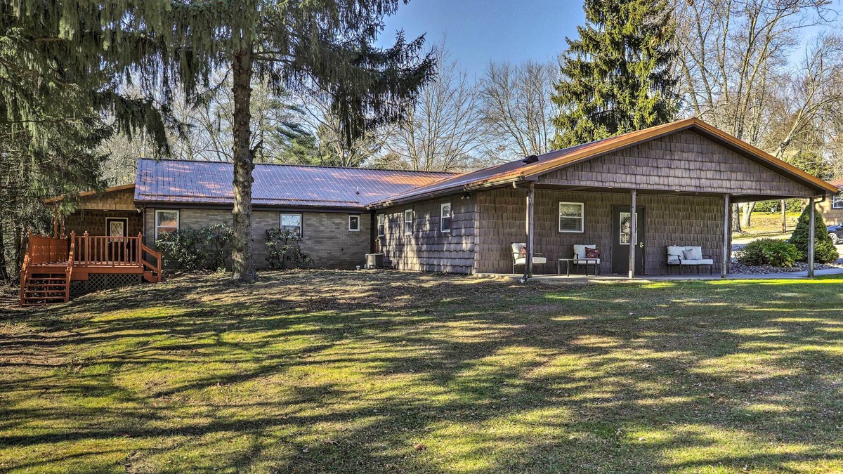 Racine House | Near Mines & Meadows: Spacious Home w/Game Room