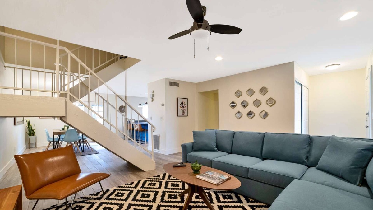 Casa Granada Townhouses Condo | Near Old Town Scottsdale's Shopping & Dining, FREE GOLF & WIFI, Pool, Great for Business or Pleasure
