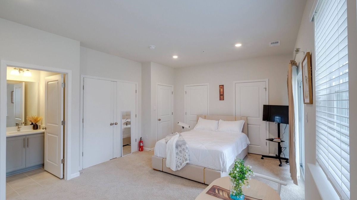 Montpelier Apartment | Near Parks & Golf: Pet-Friendly Glenn Dale Studio!