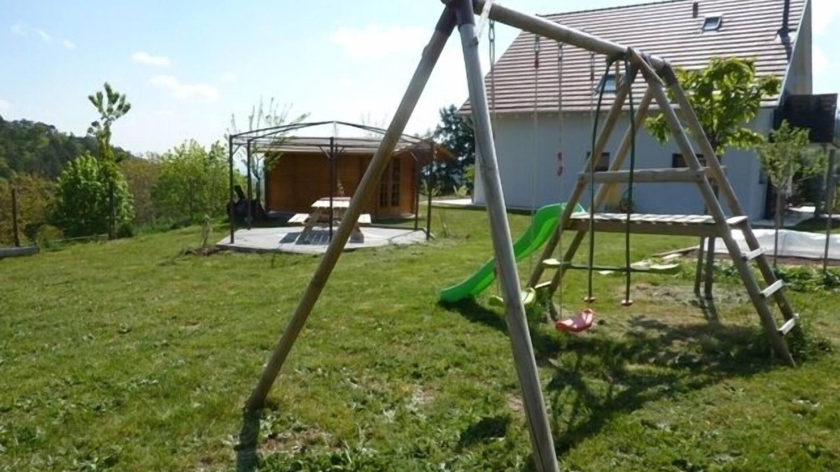 Thannenkirch Apartment | NEAR RIBEAUVILLE: DUPLEX APARTMENT, PANORAMIC VIEW IN THANNENKIRCH