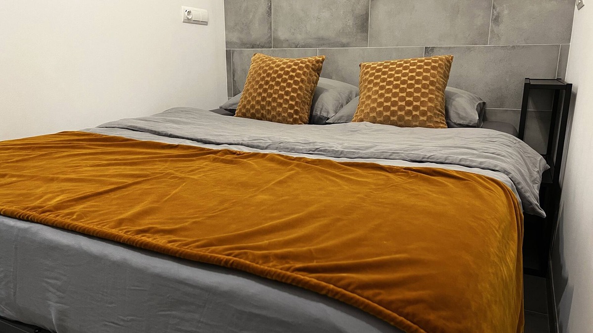 Poblats Maritims Apartment | Near the port, 10min to the city beach 20min nude beach