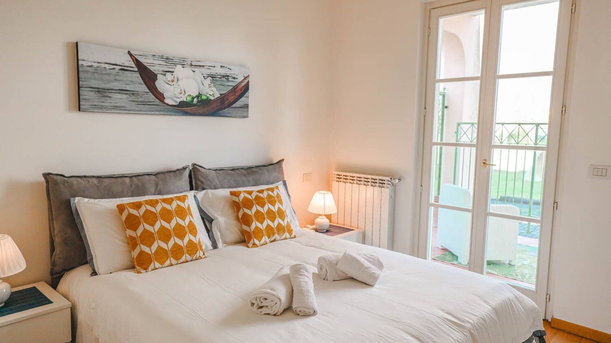 Marina di Pietrasanta Apartment | NEAR THE SEA - PRIVATE TERRACE, PARKING SPACE AND 2 BIKES