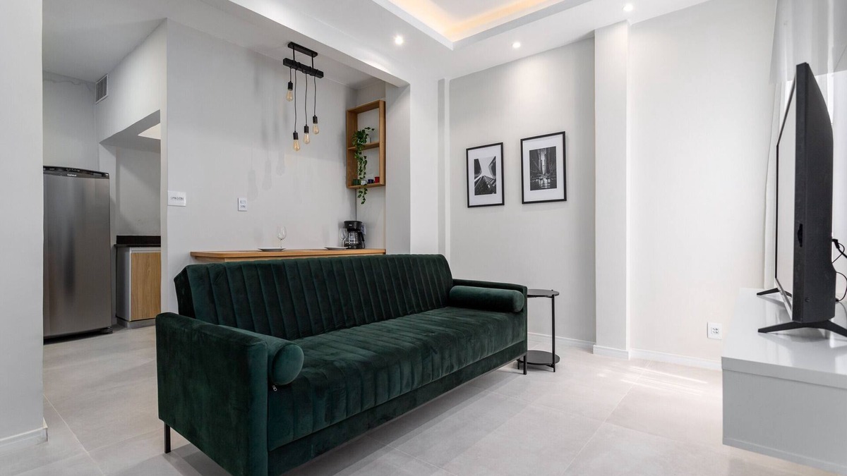 Tijuca Apartment | Near the underground and 20 minutes from Maracanã | CV410