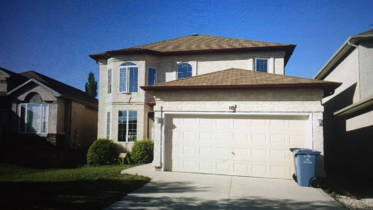 Fort Gary House | Near University Private Comfort Room