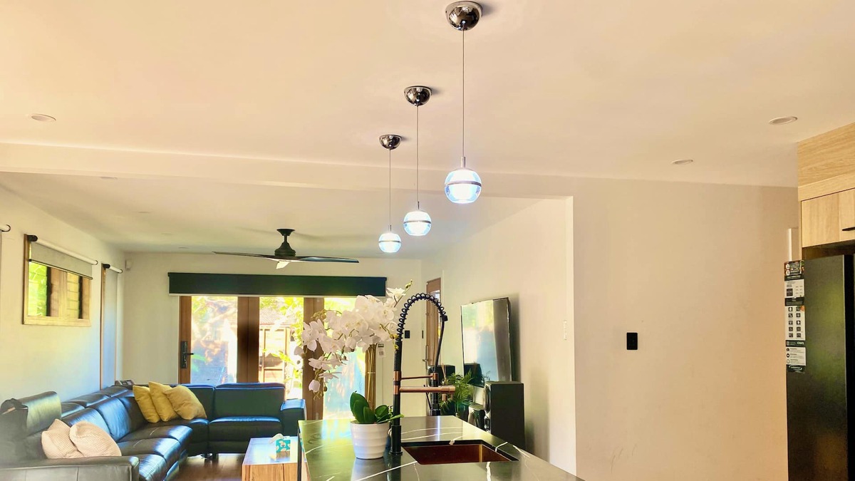 Macgregor House | NEAR WESTFIELD HOLIDAY HOME