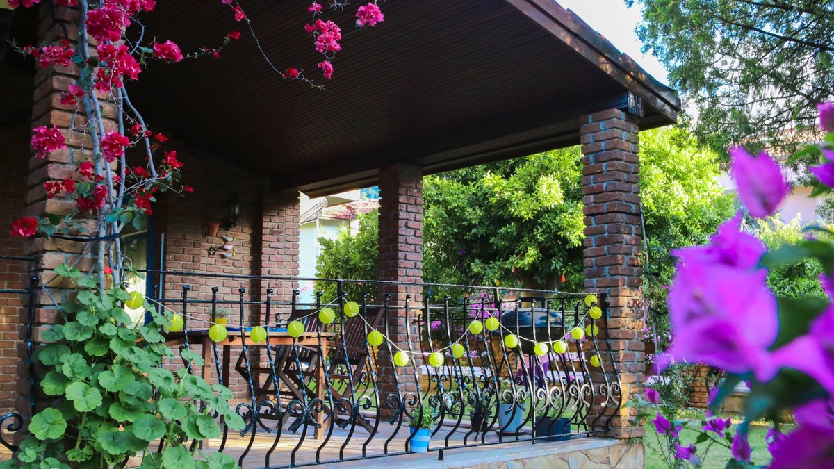Icmeler City Center Villa | nearby Icmeler beach, family friendly