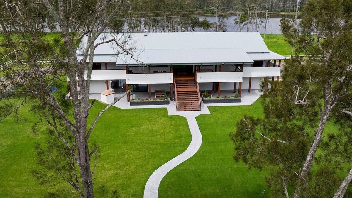 Tuncurry Other | Neat Acres Farmhouse - Ultimate luxury riverside escape