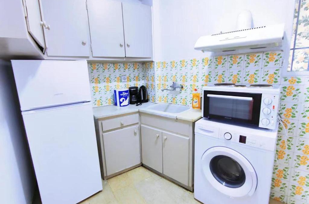 Athens Bed & Breakfast | Neat department