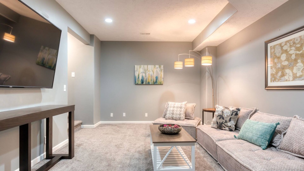 Sarpy County House | Nebraska Charm: 5BR Home with Smart Touches