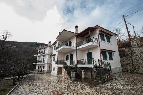 Lake Plastiras Bed & Breakfast | Nefeles