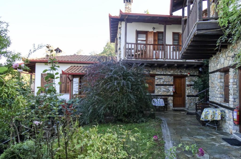 Panteleimon Apartment | Nefeli