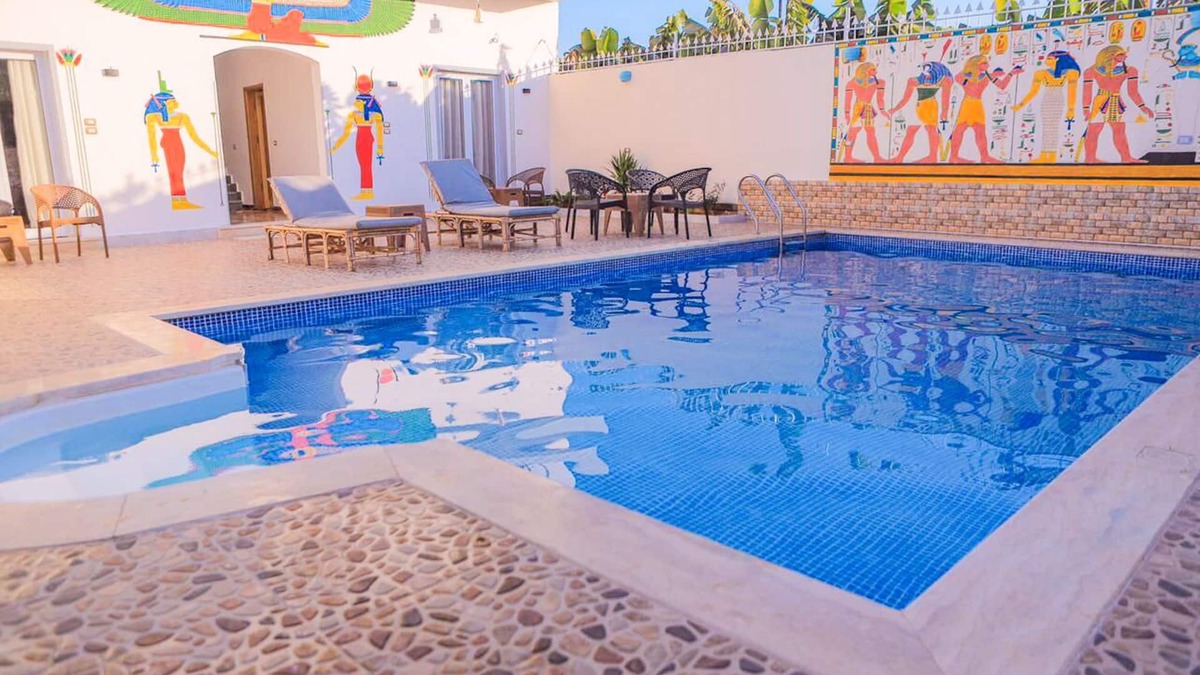 Luxor Apartment | Nefertiti Apartament in Villa Desert Rose with Pool and Nile View