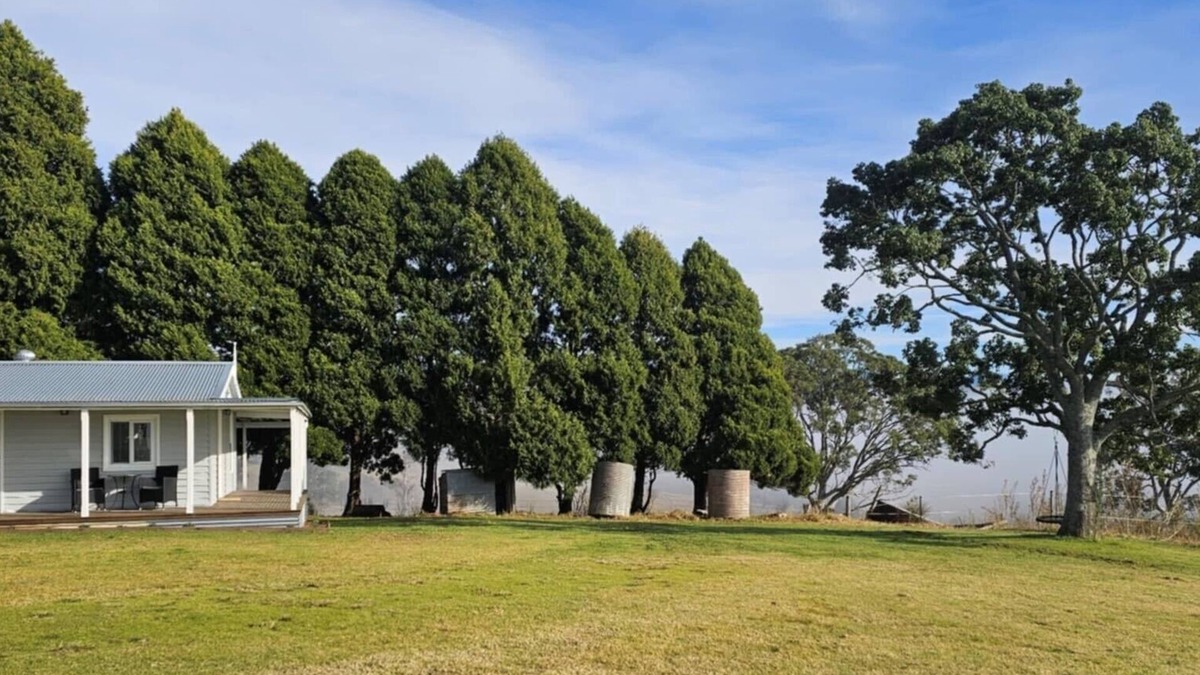 Buckajo Cottage | Nelba Cottage Buckajo ~ spectacular rural views near Bega!