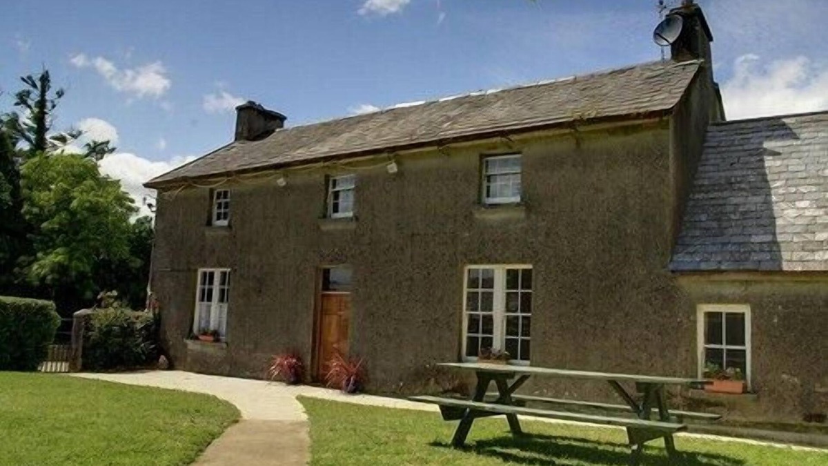 Rathgormuck Other | Nells Farm House with mountains views and hot tub