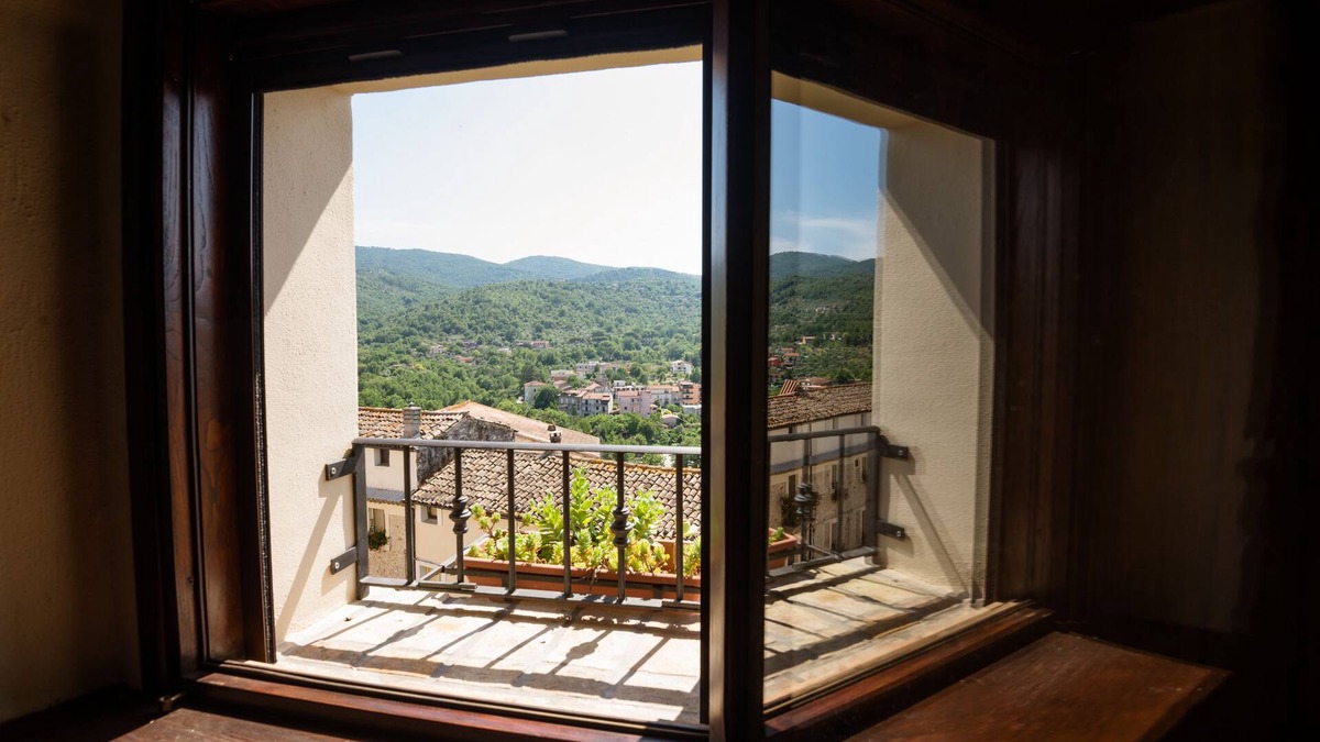 Pico House | Nena' al Borgo Castello