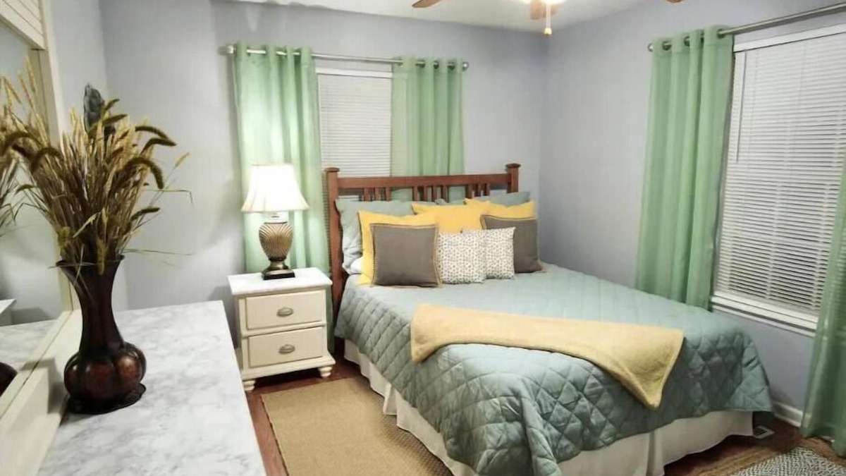 Orangeburg House | Nene’s Cozy Corner
