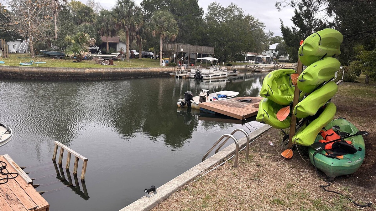 Weeki Wachee Gardens Cabin | Neptune's Grotto Waterfront Retreat