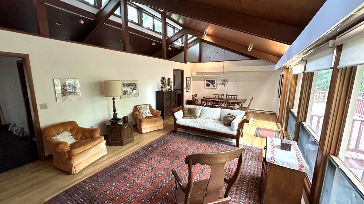 Grissom - Highland House | Nestled in a Quiet Neighborhood, Yet Minutes to Tech