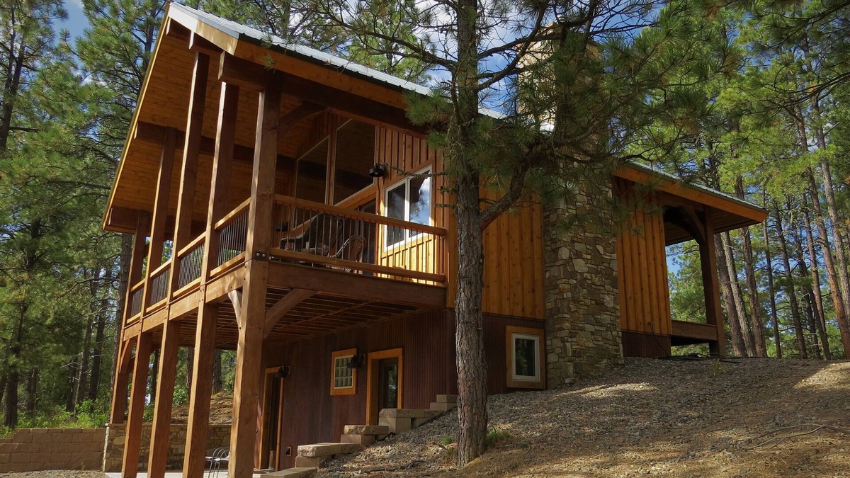 Pagosa Springs House | Nestled-in-pines, sooth-your-soul custom home with an incredible mountain view.