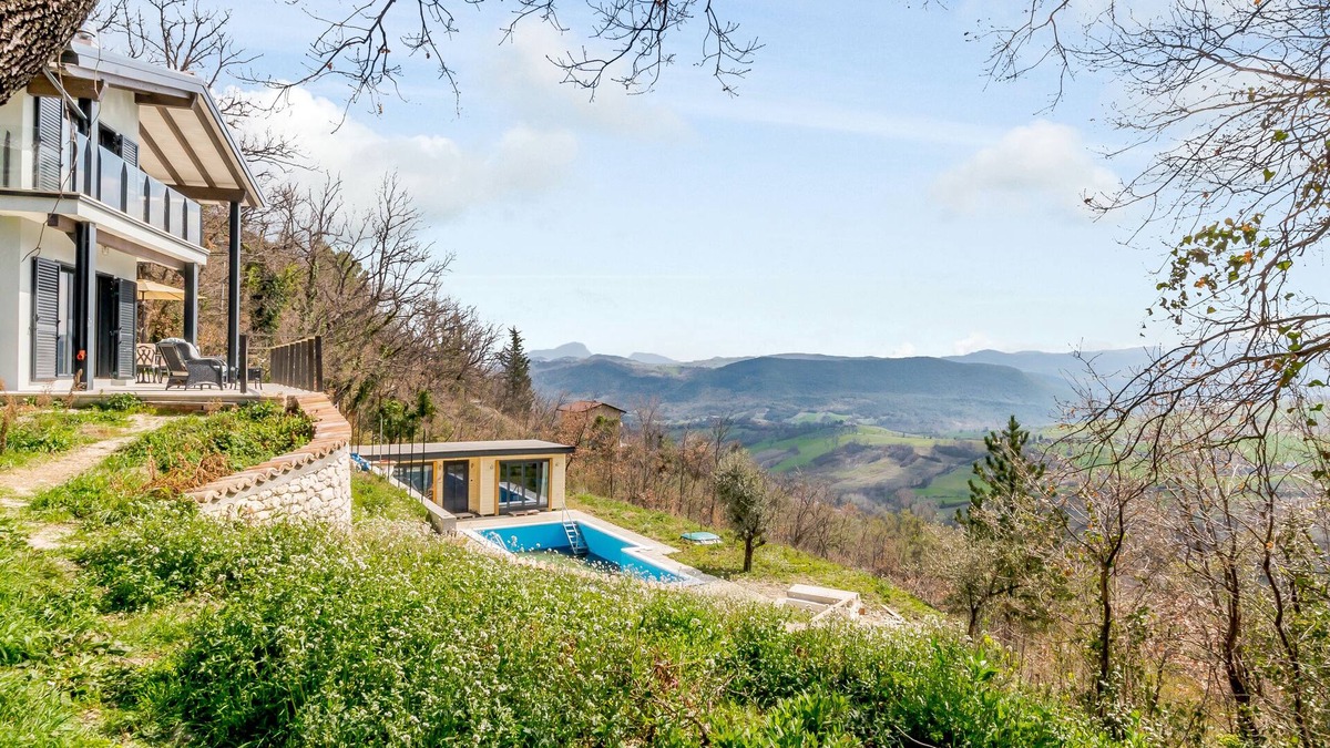 Palombaro Villa | Nestled in the Wooded Foothills of the Maiella National Park, Abruzzo, Italy