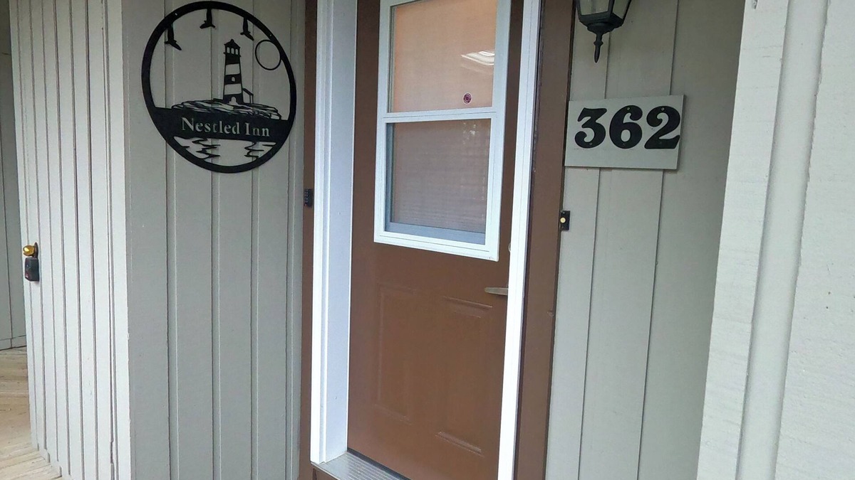 Collingwood Condo | Nestled Inn - Your home away from home in Lighthouse Point