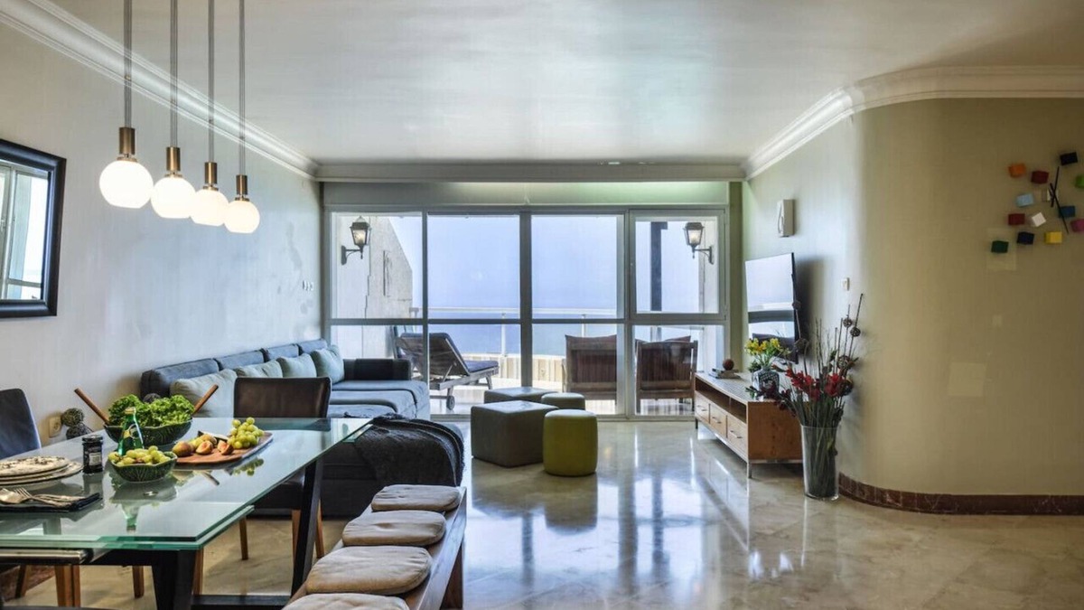 Netanya Apartment | Netanya Panoramic Sea-View 4BR Apt