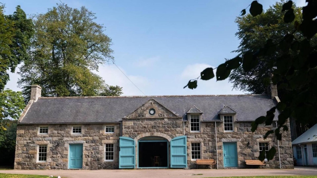 Turriff Bed & Breakfast | Netherdale House and Coach House