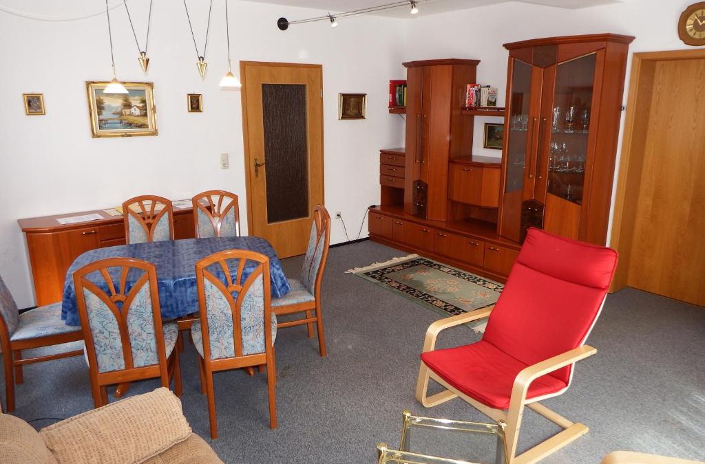 Idstein Apartment | nette Ferienwohnung im Grünen