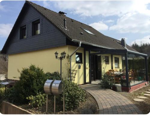 Bergneustadt Apartment | Nettes Apartment mit schönem Bad