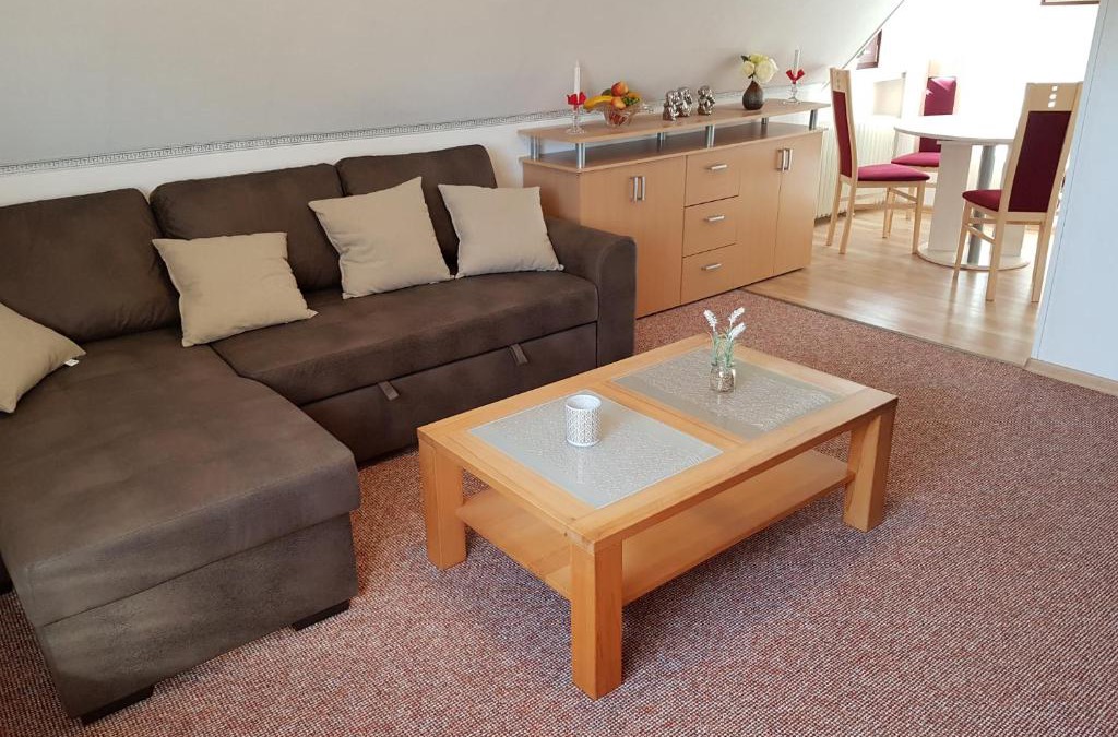 Lilienthal Apartment | NEU! Ferienwohnung Ramke OG