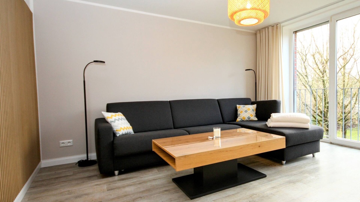 Wobbenbull Apartment | Neu! Moderne Ferienwohnung Zwischen Husum und Nordstrand, 3 Minuten zum Deich