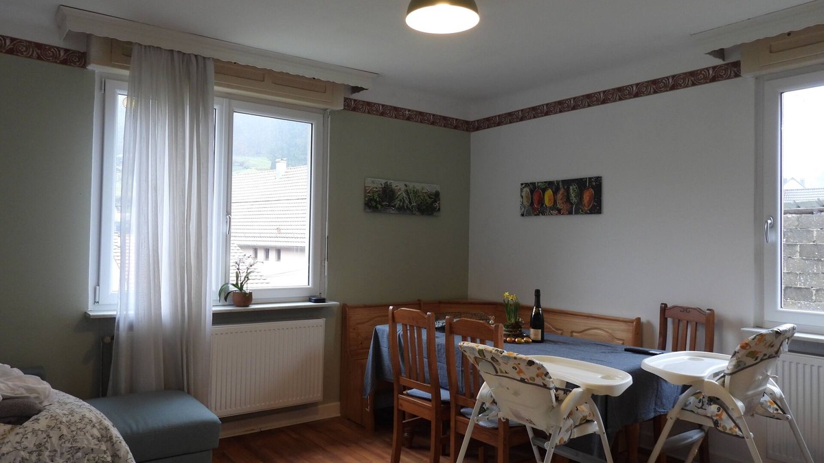 Bousseviller Apartment | Neu Renovierte, Gemütliche Landhauswohnung, Ideal Ausgestattet für Familien