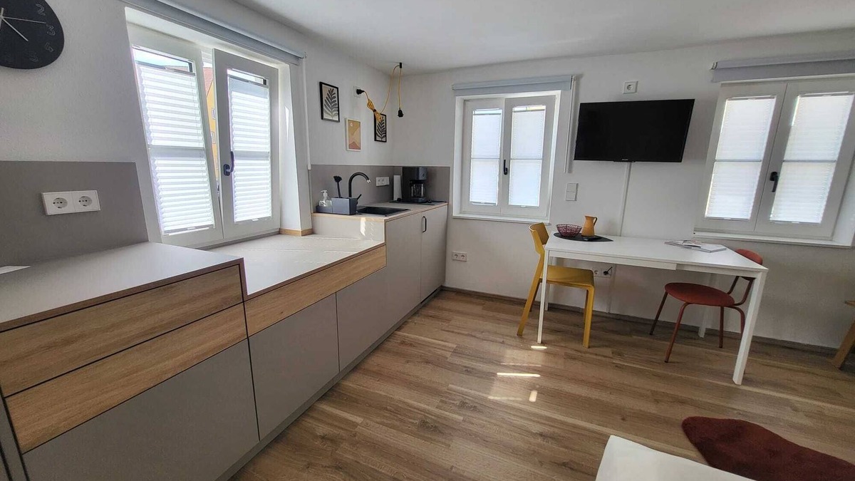 Old Town Apartment | Neu Saniertes Appartement in der Historischen Stadt Nördlingen