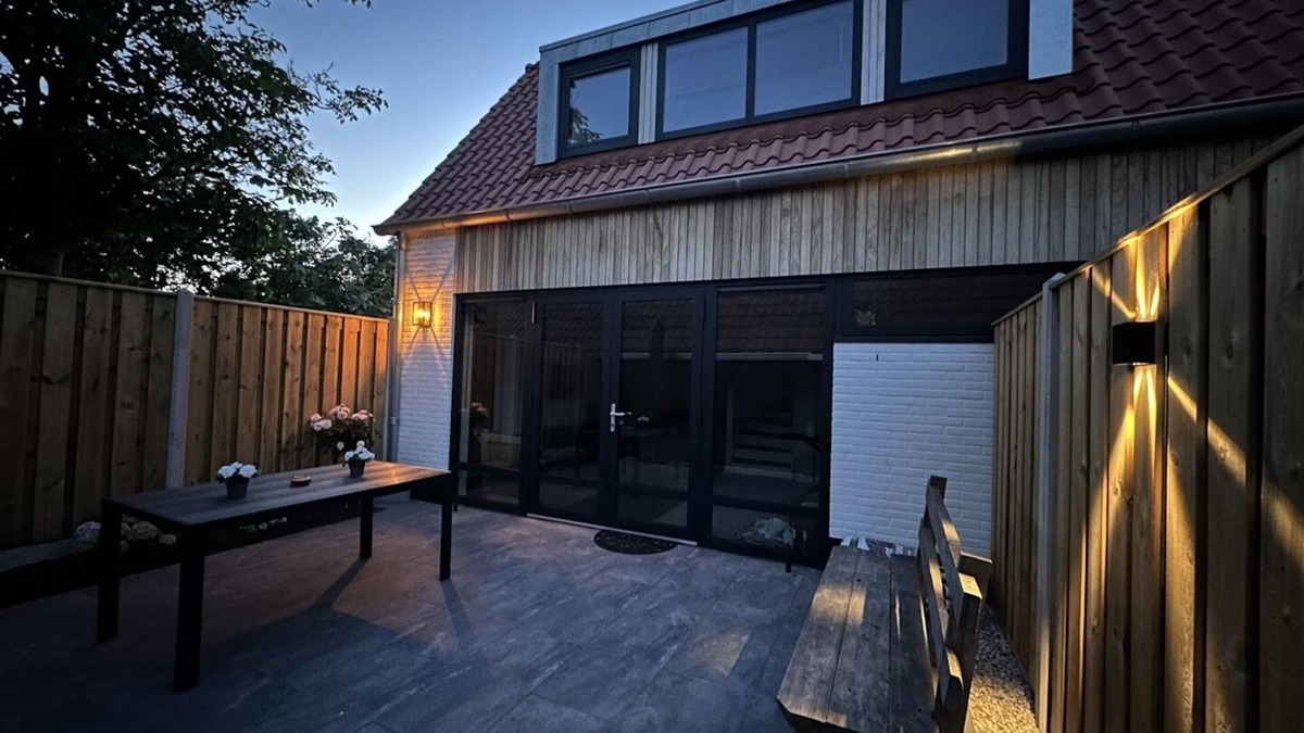 Domburg House | Neugebautes Ferienhaus für 4 Personen im Herzen des Badeortes Domburg!