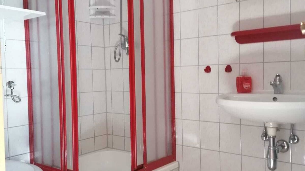 Loebau Apartment | Neumis Ferienzimmer für 2 Gäste in Löbau, Stadtnah - Ruhig - Erholsam