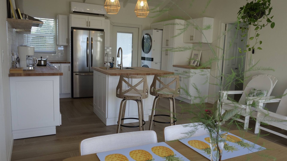 Great Exuma Villa | NEW 2 bdrm Sunrise Villa on 1+ acre tropical garden directly on Hoopers Beach