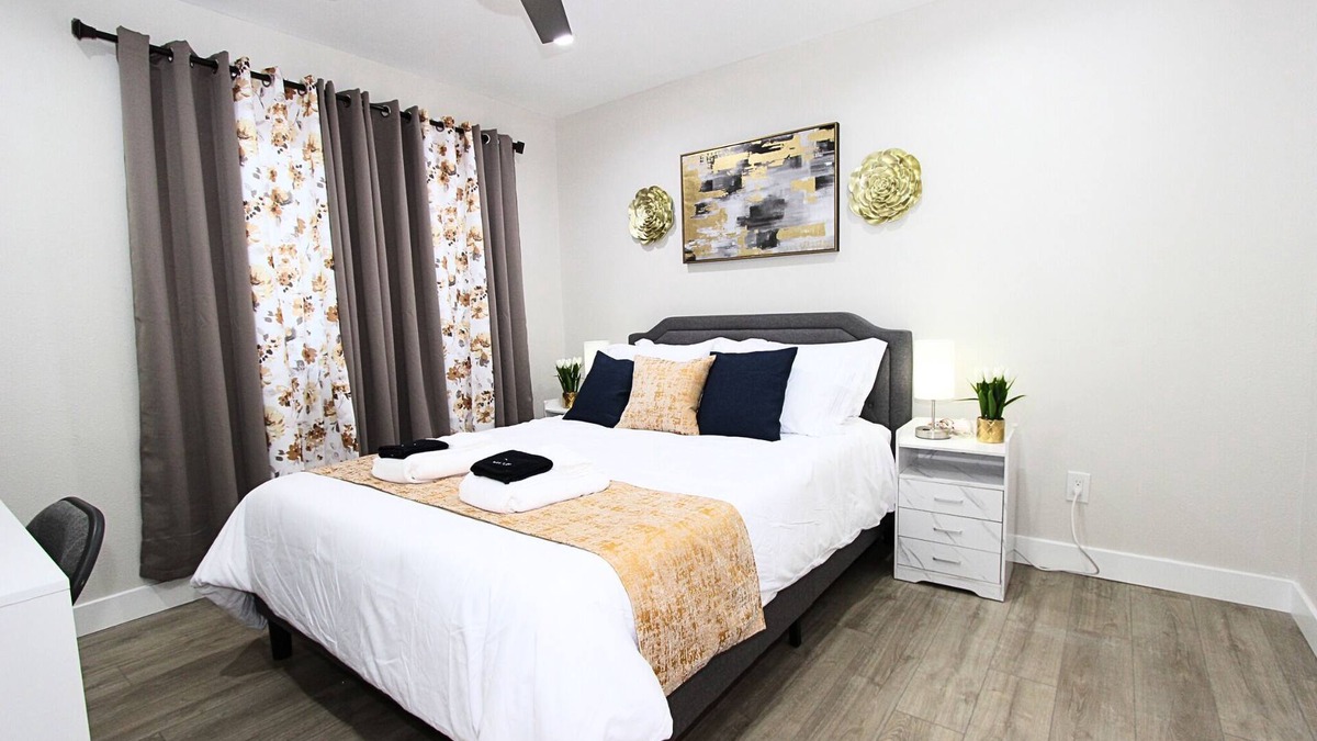 Fontana House | NEW! 2-Bedroom Fontana Guest House close to Kaiser Permanente