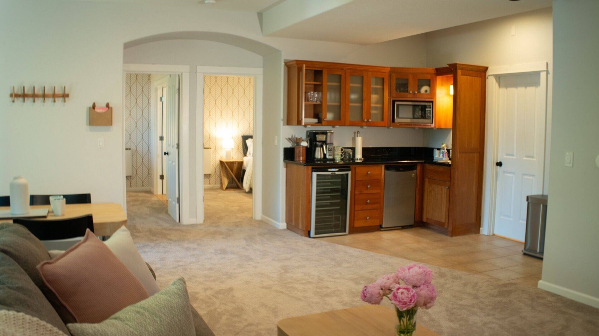 West Linn Apartment | NEW 2 bedroom in West Linn!