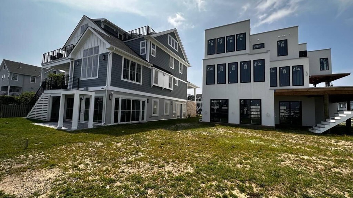Sea Bright House | New 2023 Custom Built house - Views of the river and ocean from your doorstep!
