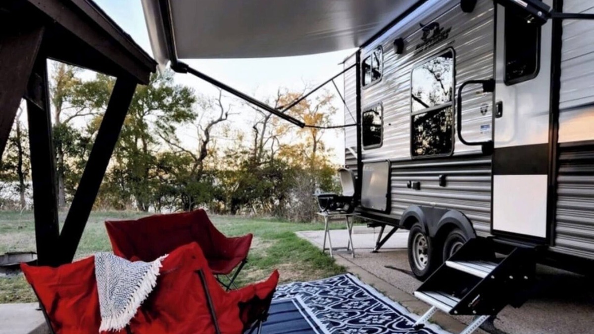 Pine Ridge House | New 2023 Jayco Jay Flight RV Fully Furnished with Full hook-ups already set up!