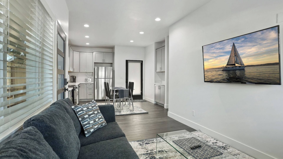 Woodland House | New 2Br2Ba Guest House
