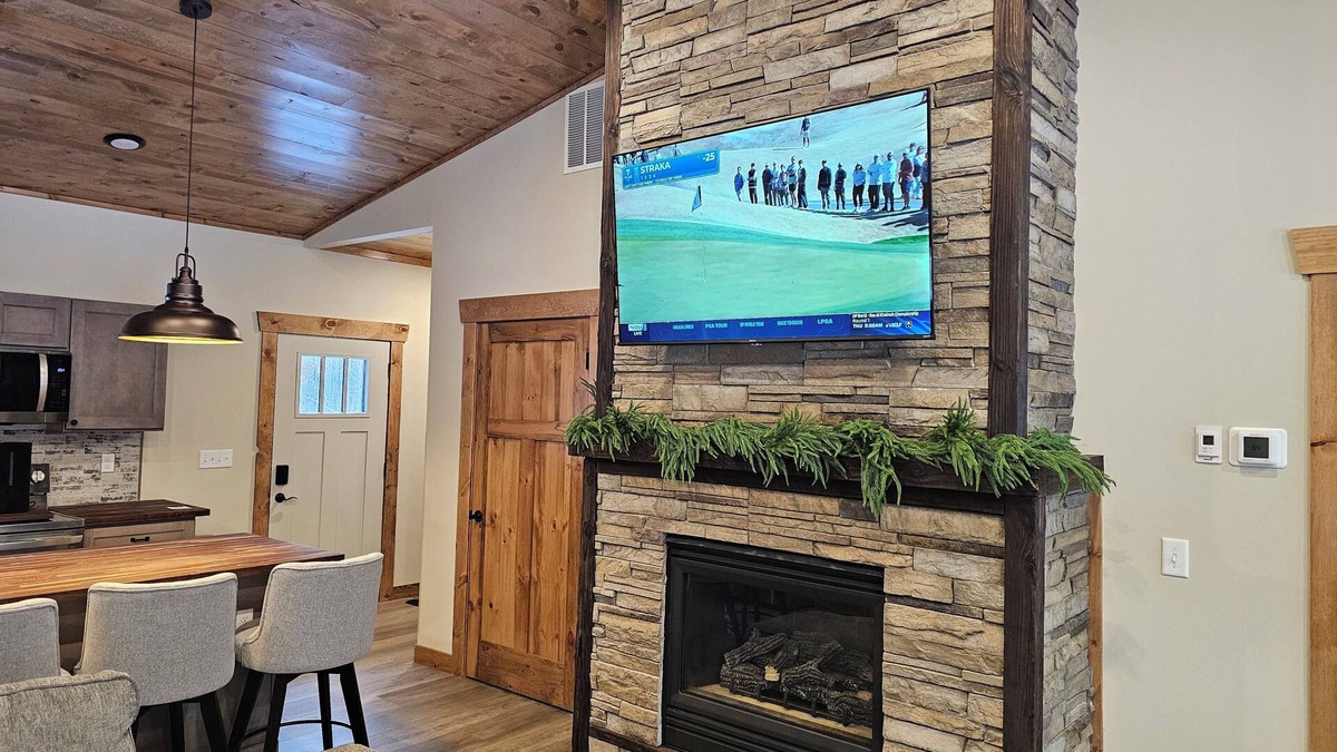 Emily Cabin | NEW 3-bedroom cabin in beautiful Emily, MN. Located right on the trails!