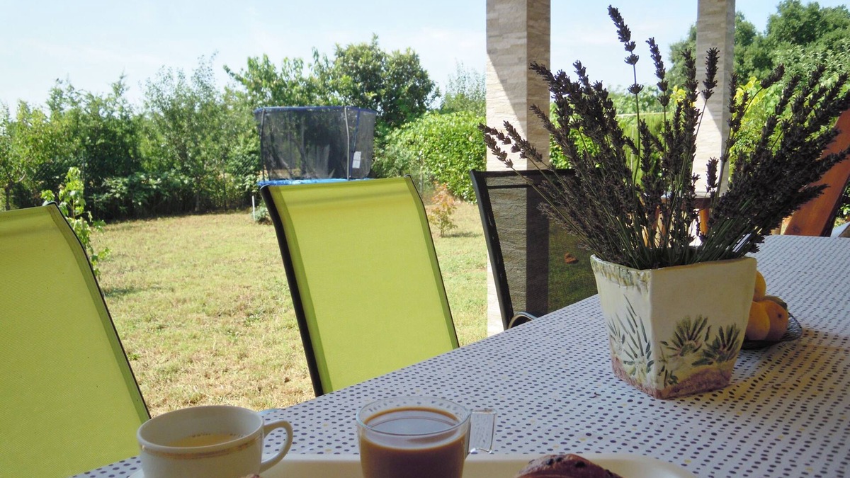 Petrovija House | New 3 bedroom, detached Holiday Home *, close to the sea