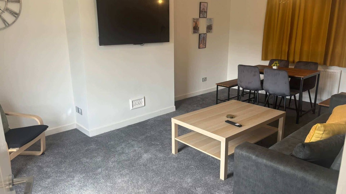 East Kilbride House | NEW - 3 Bedroom House in East Kilbride