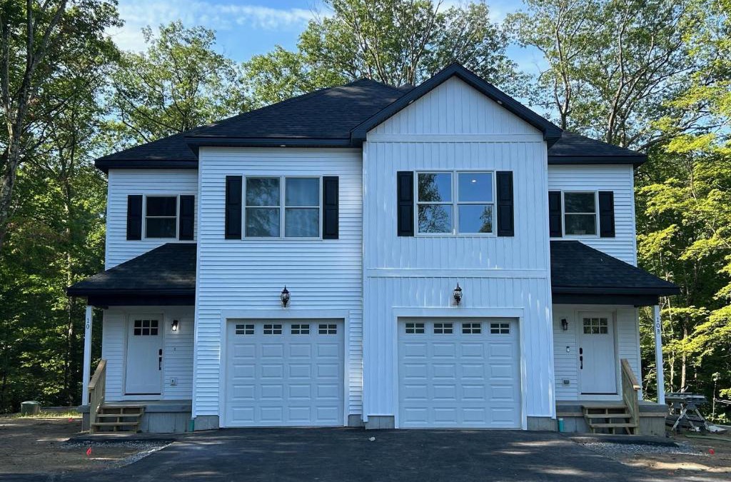 Saratoga Springs House | NEW 3 bedroom - Thoroughbred Farm & Lake Views!