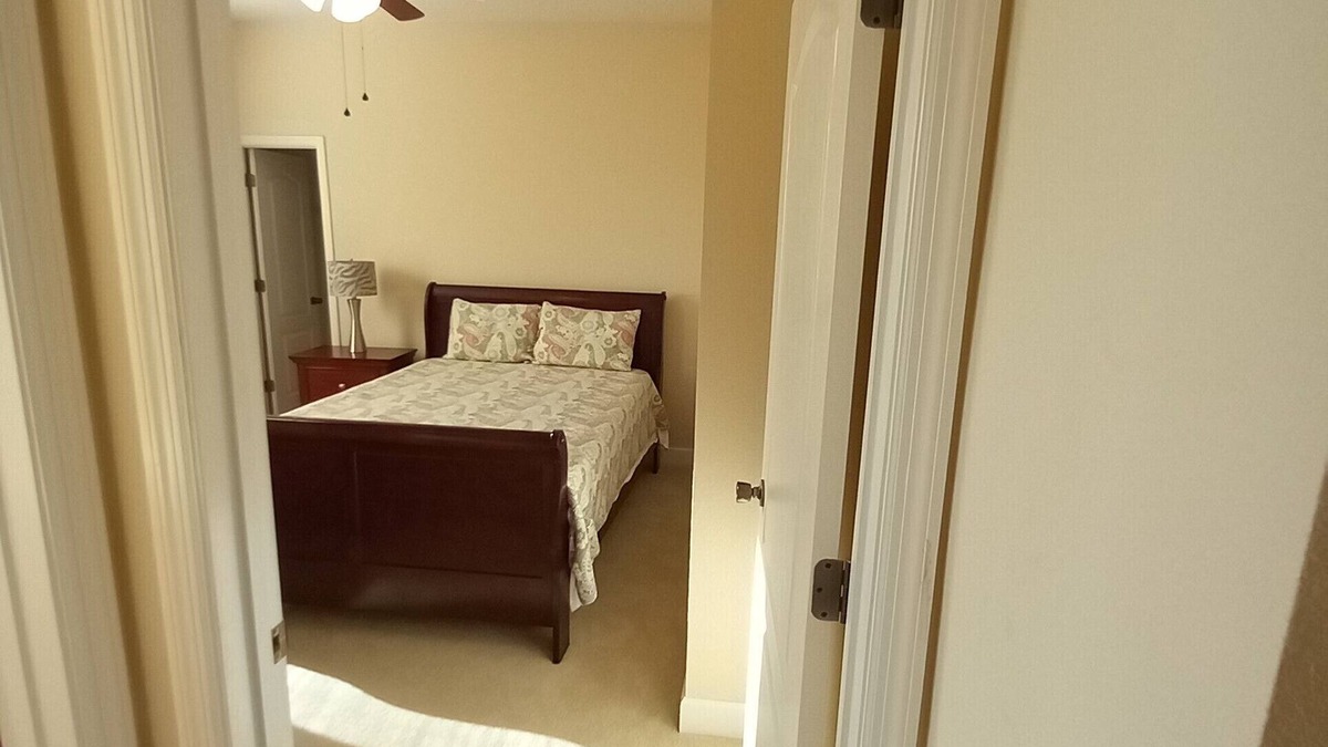Plymouth House | New 3000 Square Feet Golf Executive Home, 20 min to Downtown Orlando!
