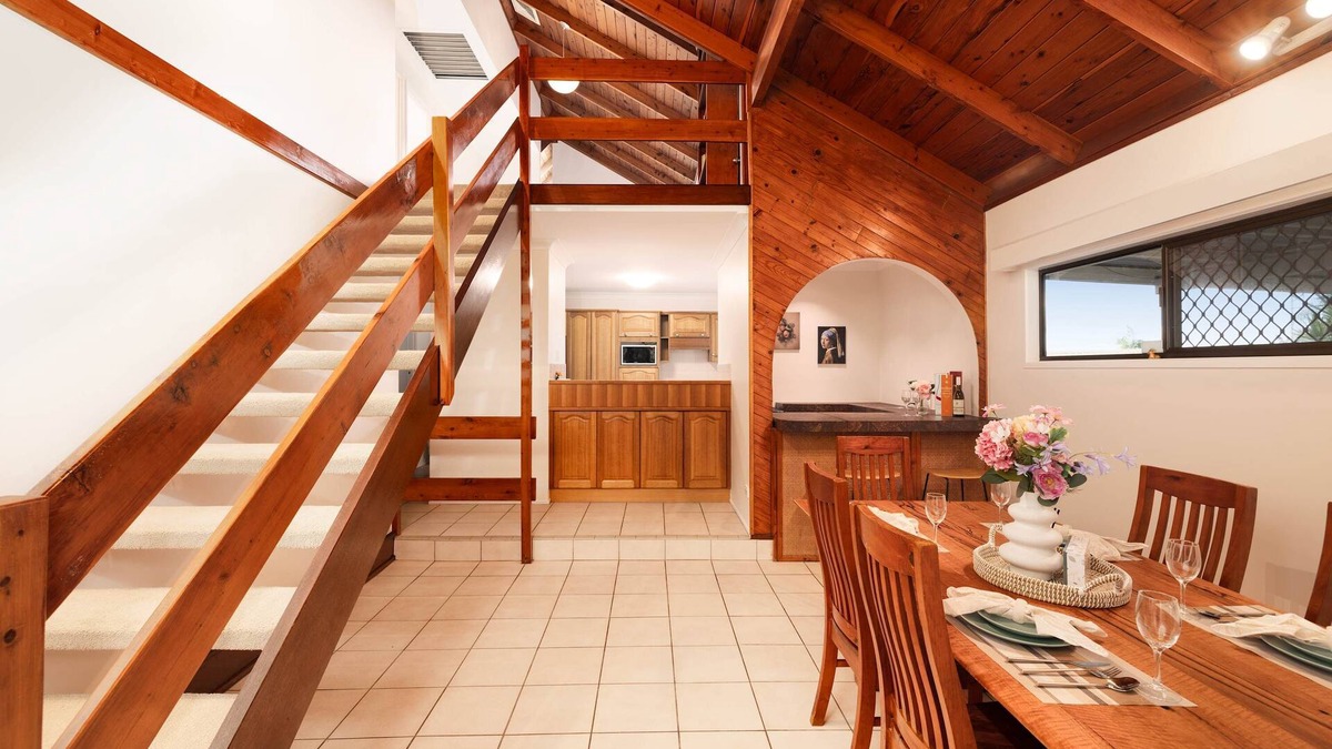 Springwood House | New 4BR Modern & Stylish Heritage Hideaway WiFi